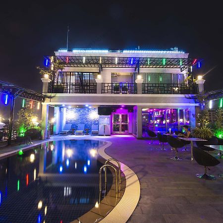 Kravan Hotel Phnom Penh Zewnętrze zdjęcie