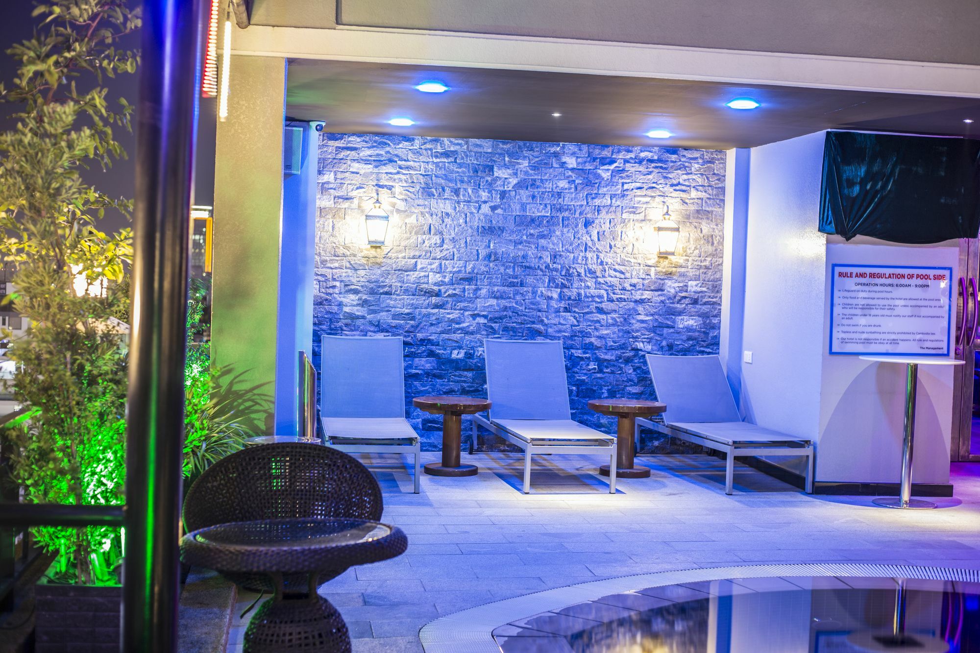 Kravan Hotel Phnom Penh Zewnętrze zdjęcie
